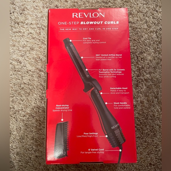Revlon One-Step Blowout Curls - Picture 8 of 16